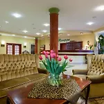Hotel Bursztyn - Bernstein & Wellness 4*