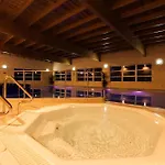 Hotel Bursztyn - Bernstein & Wellness 4*
