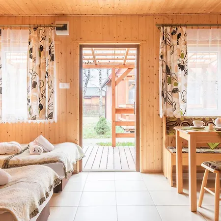 Bursztyn - Bernstein & Wellness فندق 4*