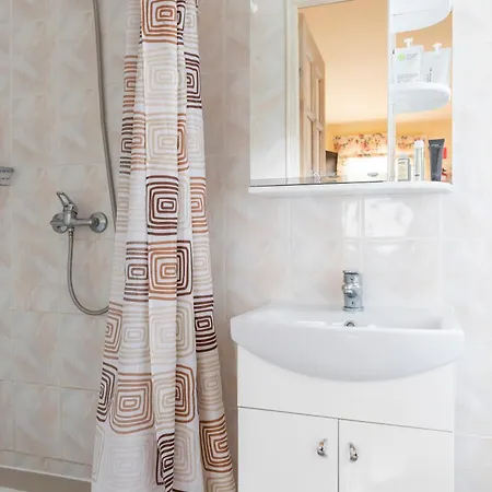 Bursztyn - Bernstein & Wellness 4* دومبكي