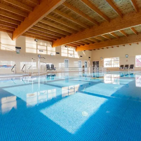 Bursztyn - Bernstein & Wellness Отель 4*