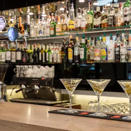 Bursztyn - Bernstein & Wellness ホテル 4*