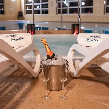 Bursztyn - Bernstein & Wellness Отель