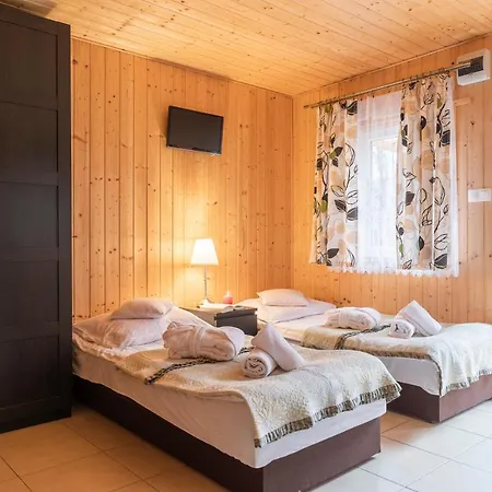 Bursztyn - Bernstein & Wellness Домбки