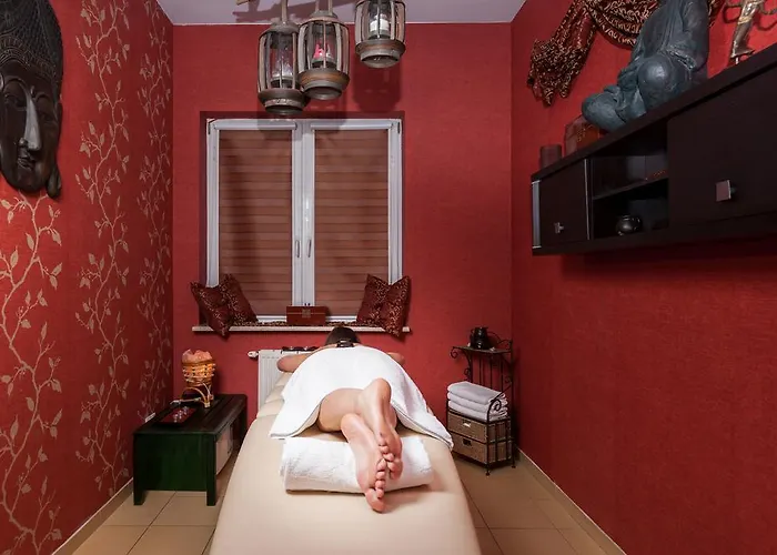 Bursztyn - Bernstein & Wellness 4* Dąbki