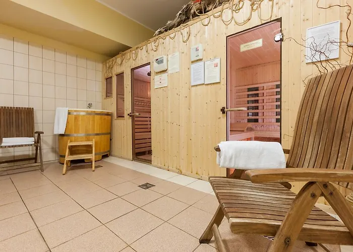 Hotel Bursztyn - Bernstein & Wellness Dąbki