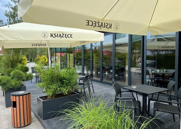 Hotel Bursztyn - Bernstein & Wellness Dąbki