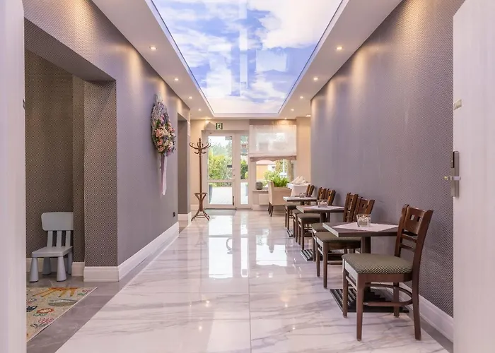 Bursztyn - Bernstein & Wellness 4* Dąbki